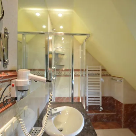 Kapitaenshaus By Interhome Groß Zicker